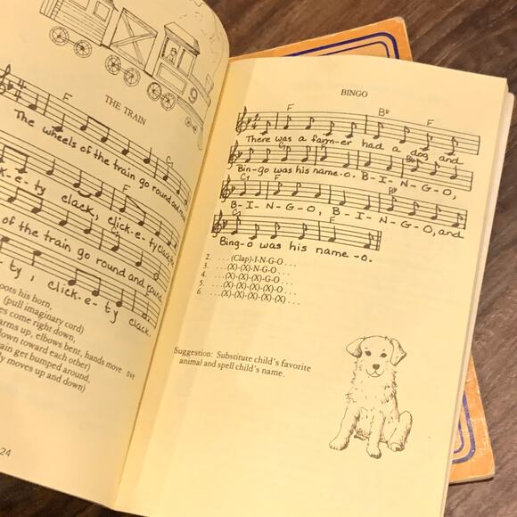 Wee Sing Play Books Vintage Nursery Rhymes Lullabies Children Songs Fingerplays - Picture 7 of 8